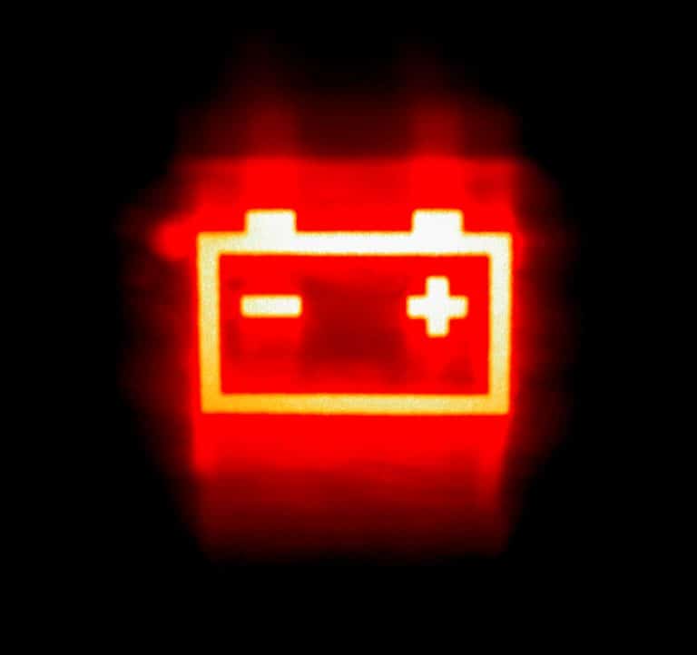 Batterie en panne, faut-il toujours la remplacer