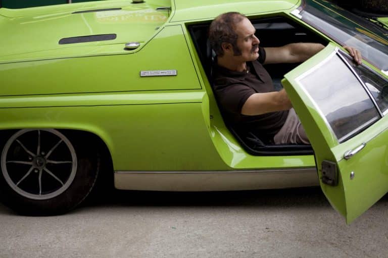 Les casques, un outil indispensable pour tout fan de sport automobile
