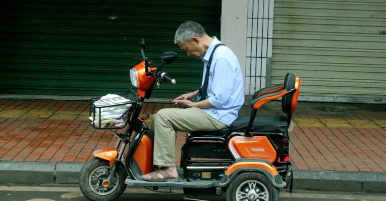Pourquoi choisir les motos électriques comme alternative écologique ?