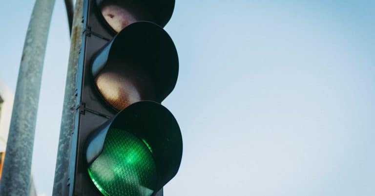 Comment les avancées en sécurité routière améliorent-elles notre quotidien ?