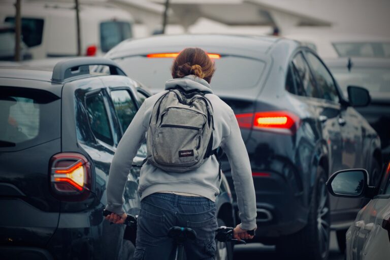 Les voitures autonomes peuvent-elles prendre des décisions éthiques en toute sécurité ?