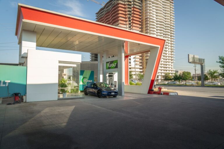 Les voitures électriques : comment s&rsquo;adapter à l&rsquo;infrastructure de recharge ?