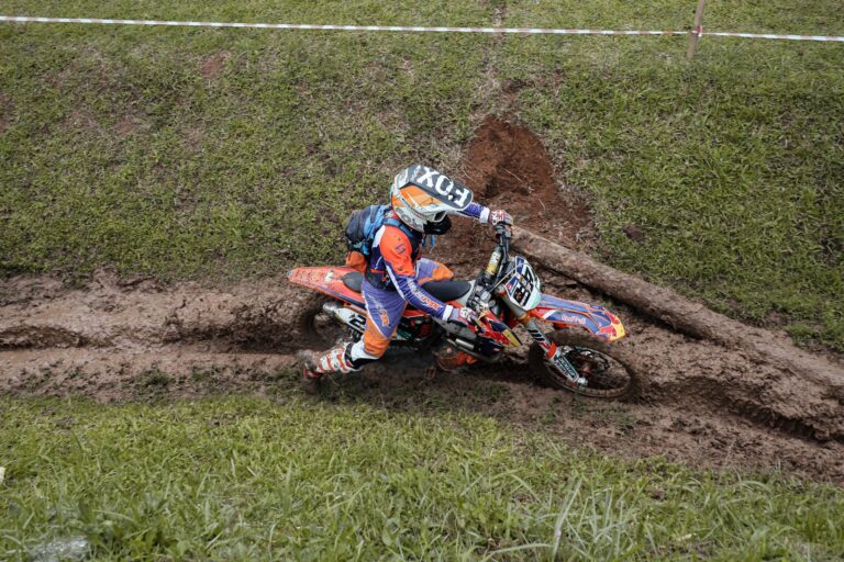 Les motos cross-country : l&rsquo;ultime aventure hors des sentiers battus ?