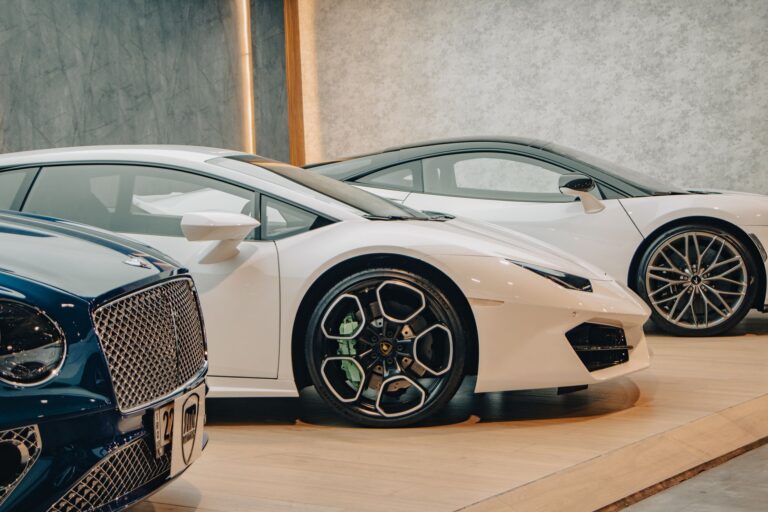 Porsche vise la rentabilité sous 200 000 voitures grâce à des modèles 20 % plus chers